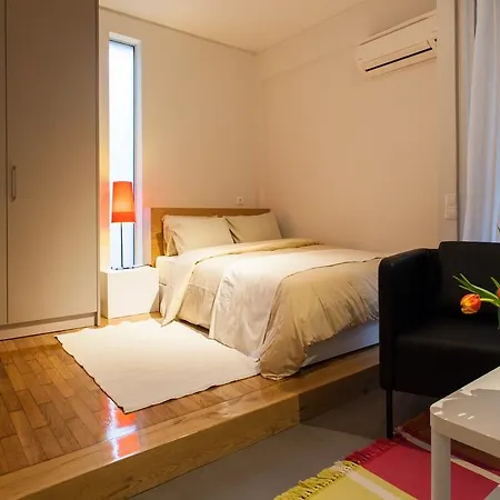 Homz Studios Neapolis Daire Atina